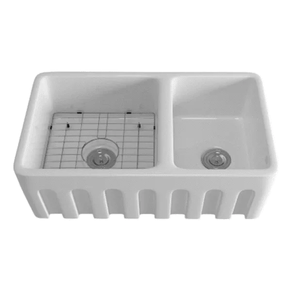 White Ceramic 33 in. Double Bowl Farmhouse Apron Kitchen Sink with Grid and Strainer
